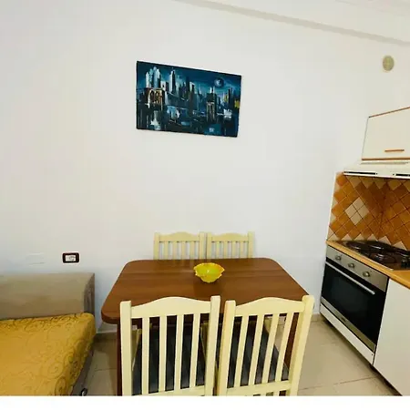 Seaside Apartament Golem (Tirana)