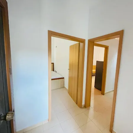 Apartment Seaside Golem (Tirana)